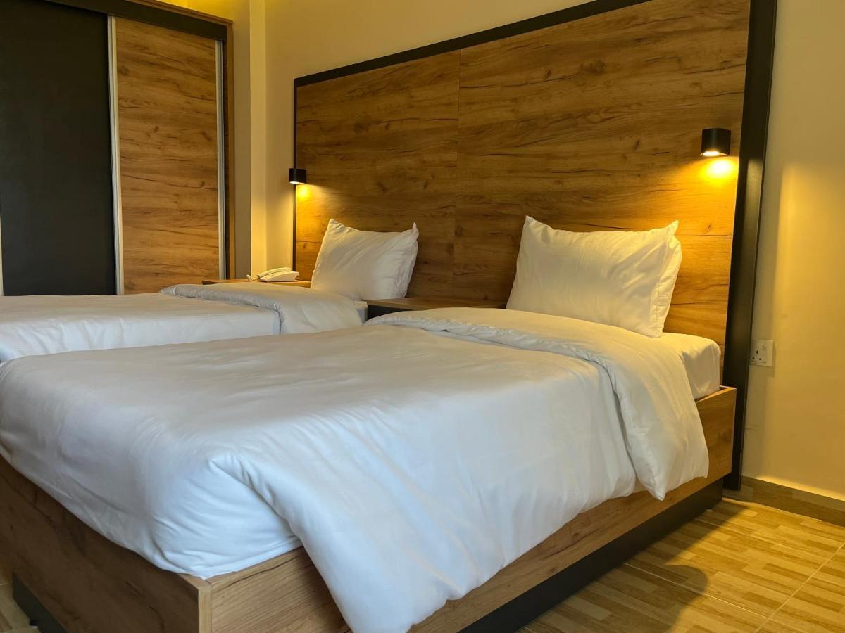 The Palm Hotel Akaba Zewnętrze zdjęcie