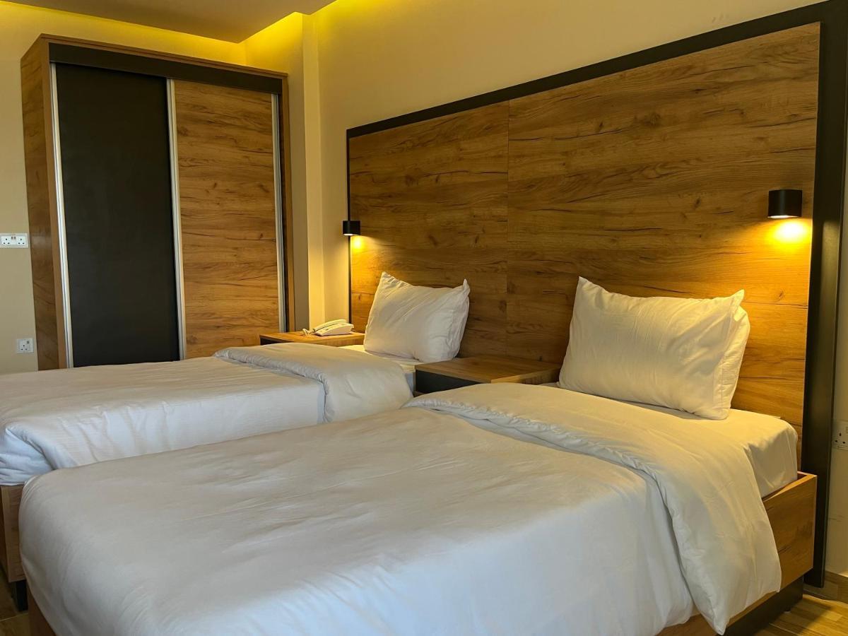 The Palm Hotel Akaba Zewnętrze zdjęcie