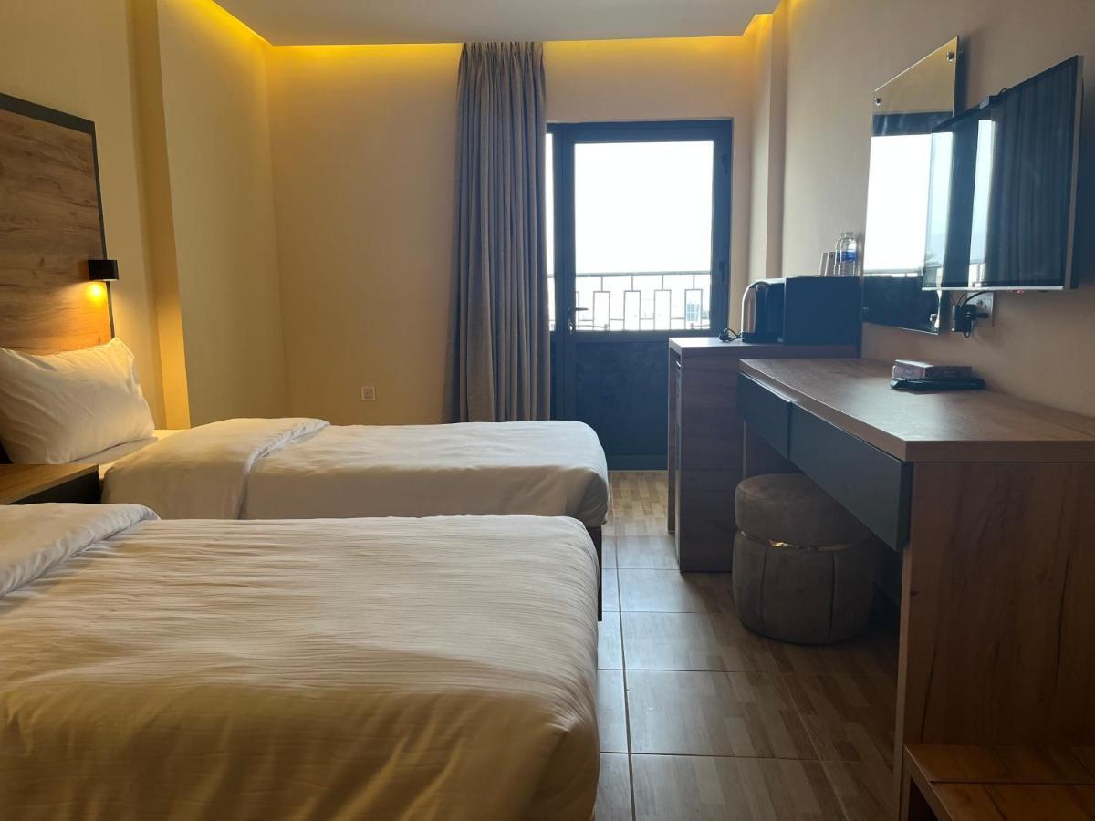 The Palm Hotel Akaba Zewnętrze zdjęcie