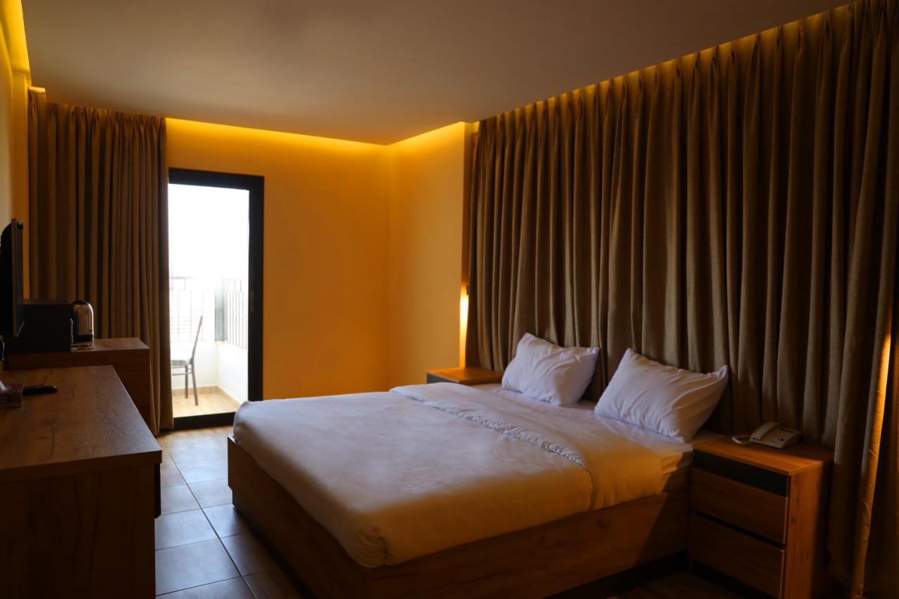 The Palm Hotel Akaba Zewnętrze zdjęcie